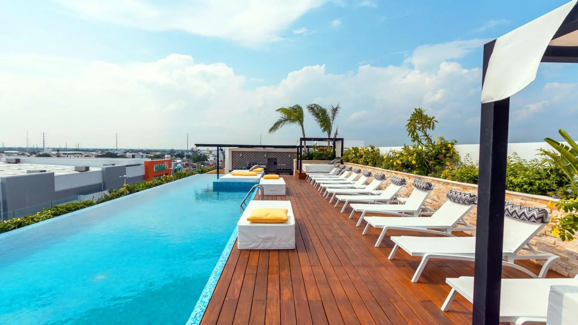 Luxury 1 Bedroom Condo - 2 Pools & Gym - At The City Condos - Descanso 신데 델 카르멘 멕시코