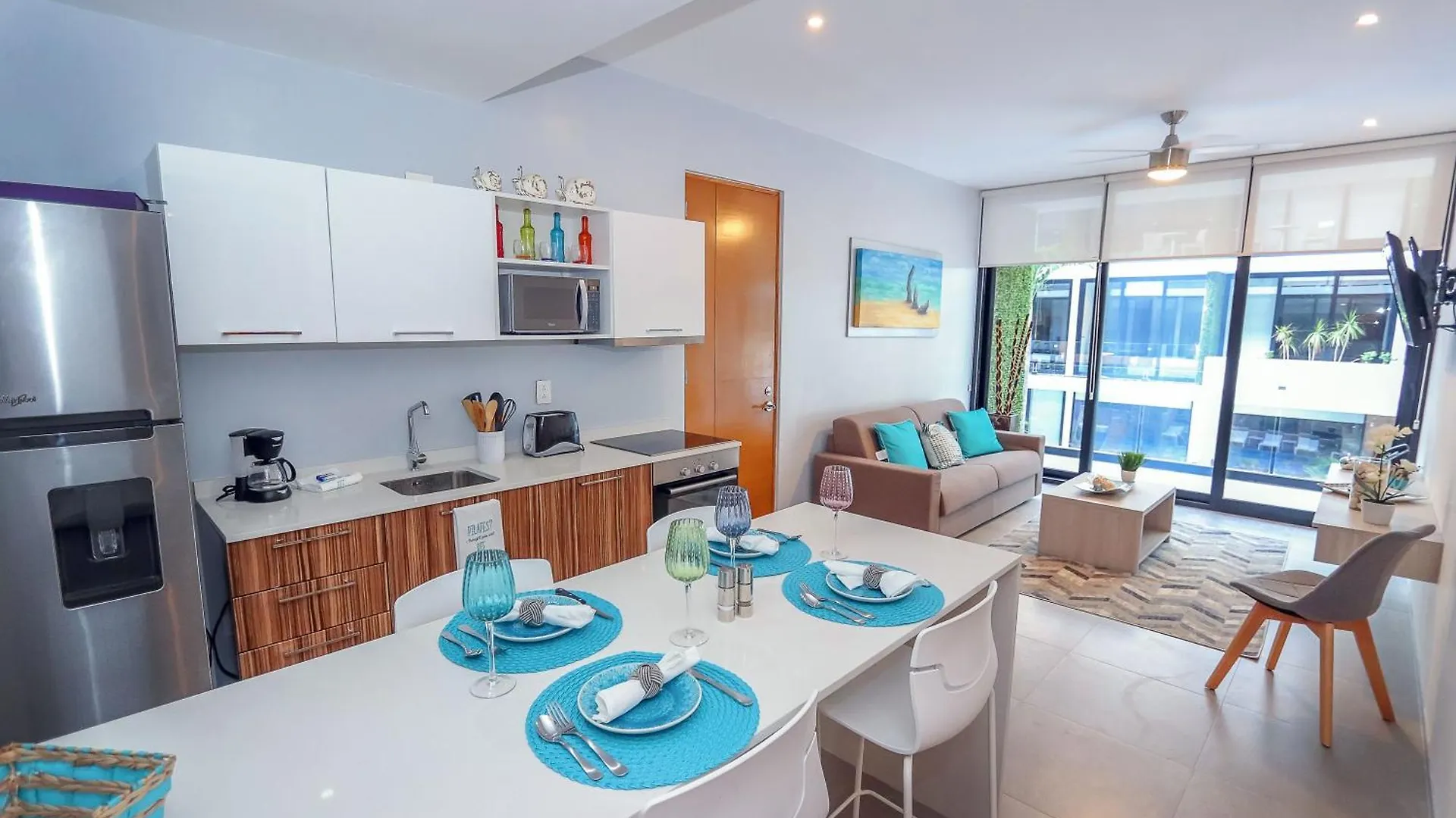 Luxury 1 Bedroom Condo - 2 Pools & Gym - At The City Condos - Descanso 신데 델 카르멘
