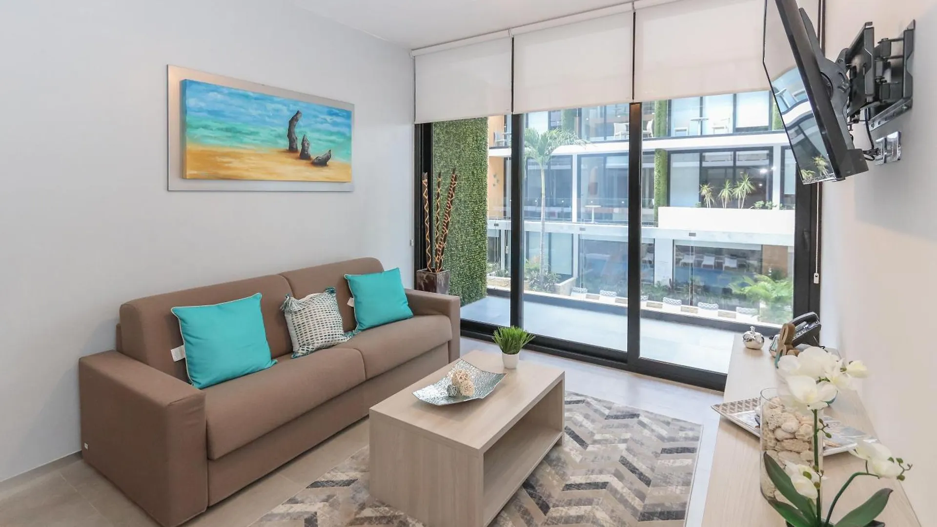 아파트 Luxury 1 Bedroom Condo - 2 Pools & Gym - At The City Condos - Descanso 신데 델 카르멘 멕시코