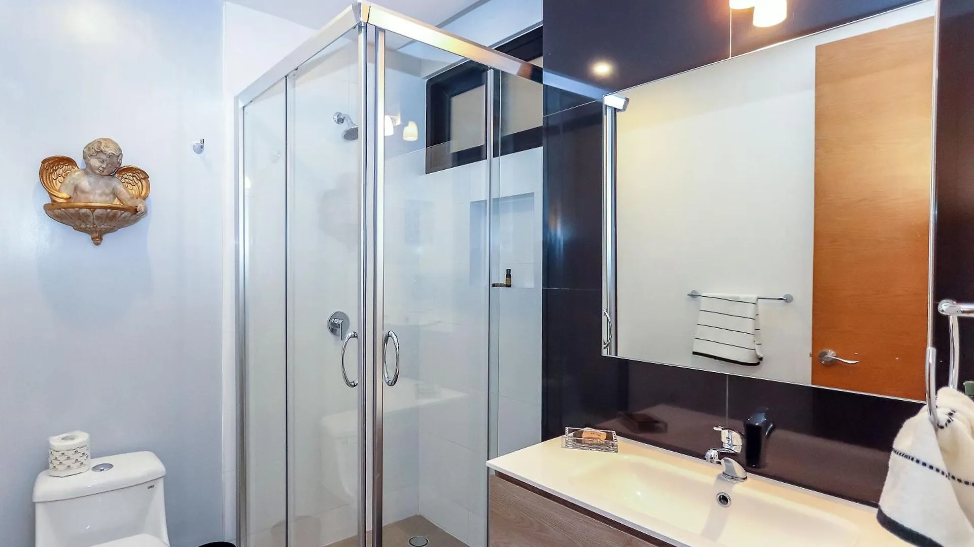 Luxury 1 Bedroom Condo - 2 Pools & Gym - At The City Condos - Descanso 신데 델 카르멘 아파트