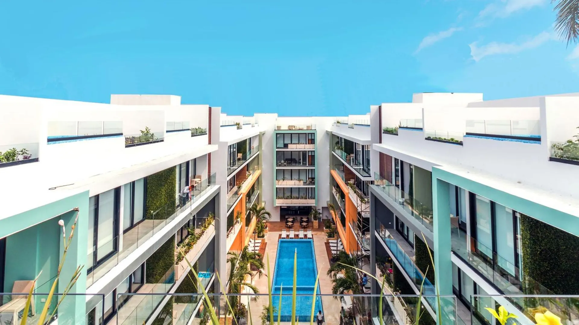 Luxury 1 Bedroom Condo - 2 Pools & Gym - At The City Condos - Descanso 신데 델 카르멘 0*,  멕시코