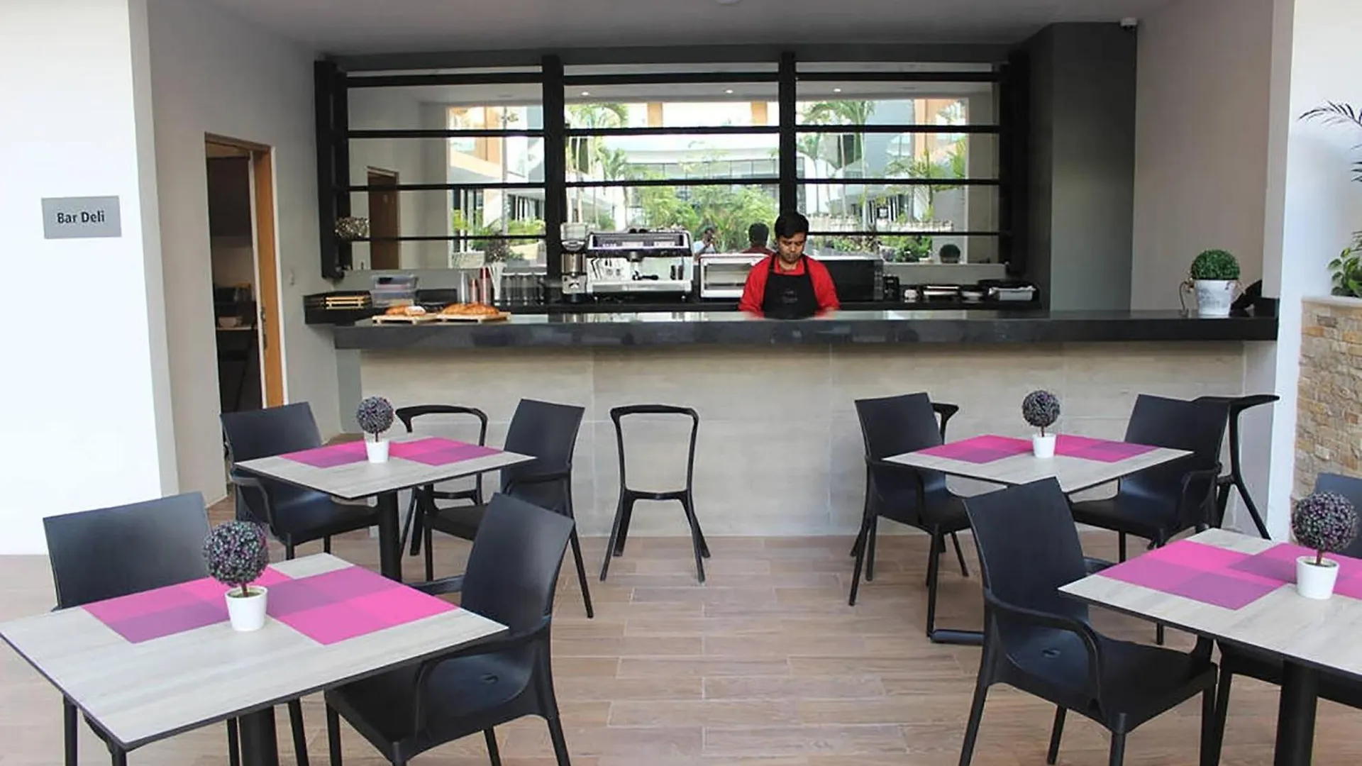 Luxury 1 Bedroom Condo - 2 Pools & Gym - At The City Condos - Descanso Playa del Carmen Apartament