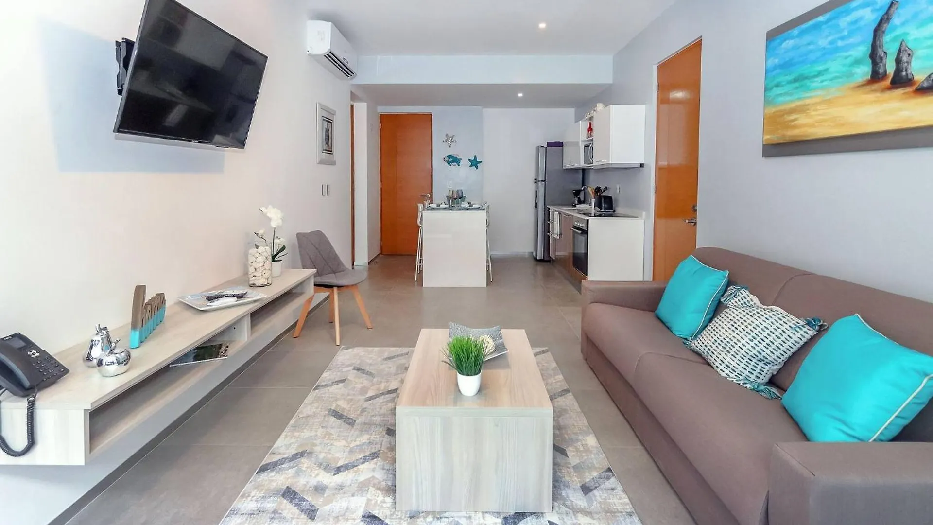 Apartament Luxury 1 Bedroom Condo - 2 Pools & Gym - At The City Condos - Descanso Playa del Carmen